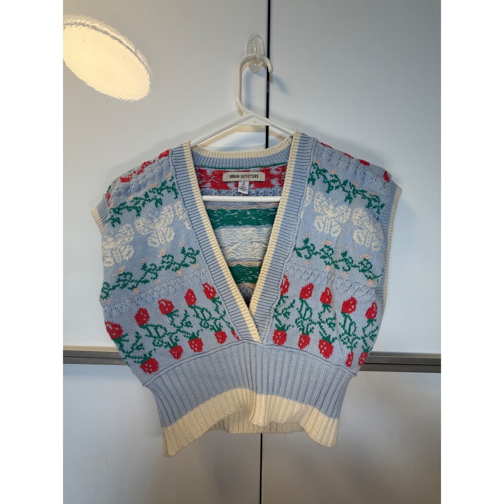 Urban Outfitters Strawberry Butterfly Knit Sweater Vest Blue Cropped Small